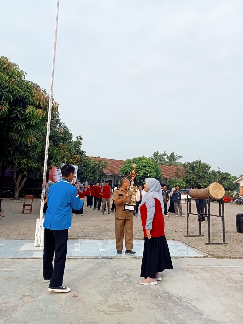 Pembukaan semerkal di SMKN6 kota serang